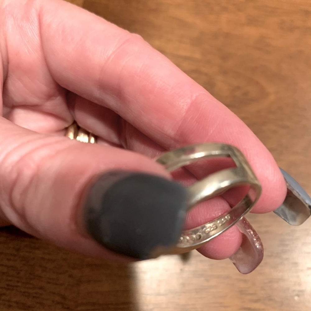 Beautiful Silver Ring set - Picture 3 of 5